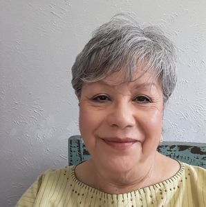 Meet your Posher, Helen